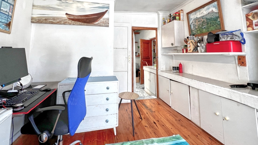 1 Bedroom Property for Sale in Green Point Western Cape